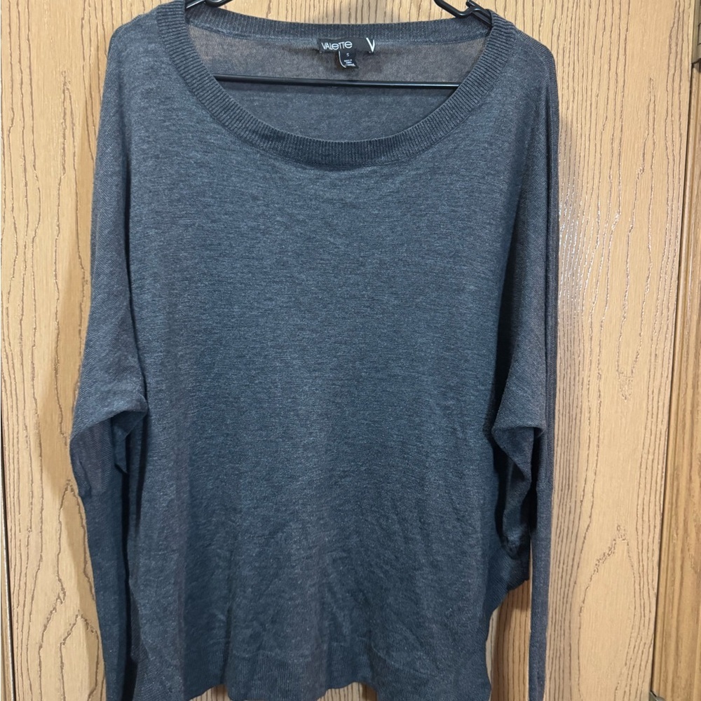 Valette Charcoal Long Sleeve Women's over sized sweater size Small